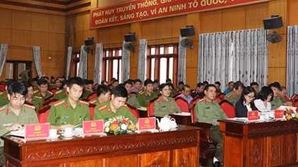 Tập trung lực lượng đấu tranh với tội phạm tổ chức đánh bạc, đánh bạc