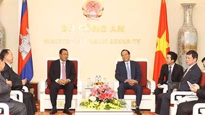 Bộ Công an coi trọng tăng cường hợp tác với Chính phủ Campuchia