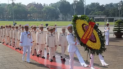Đảng ủy Công an Trung ương, Bộ Công an dâng hương tưởng niệm các Anh hùng liệt sỹ
