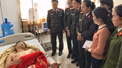 Thăm hỏi Đại úy Công an bị bắn trọng thương khi truy bắt ma túy