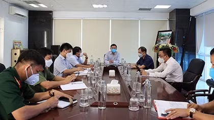 Hà Tĩnh thực hiện các biện pháp cấp bách sau khi phát hiện 2 ca dương tính
