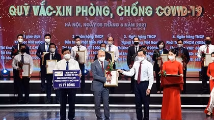 PVcomBank tiếp tục đóng góp 15 tỷ đồng phòng, chống COVID-19