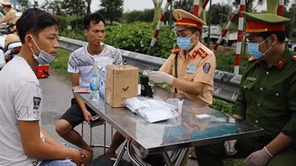 Bảo vệ tính mạng, sự an toàn của người dân khi tham gia giao thông