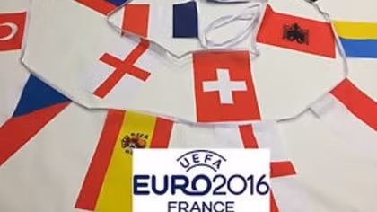 Sở thích kỳ quặc của UEFA 