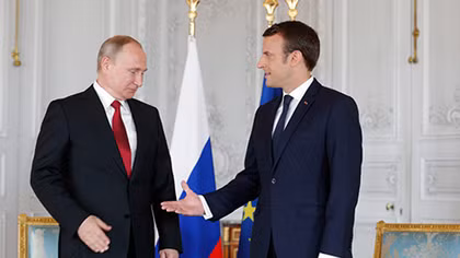 Tổng thống Nga Vladimir Putin thăm Pháp: Phá băng!