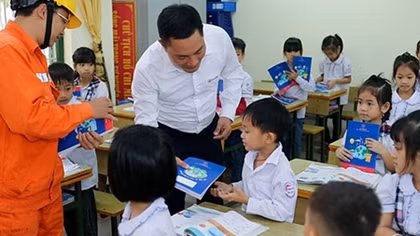 EVNHANOI: 66 năm phát triển và sáng tạo