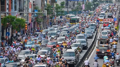 "Bí kíp" lái xe an toàn trong nội đô giờ cao điểm