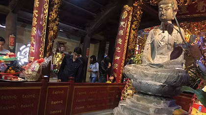 Văn hóa lễ hội và sự biến tướng