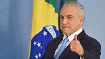 Brazil: “Vua sống sót” Michel Temer