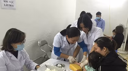 Trẻ Bắc Ninh đi xét nghiệm sán ra cả giun chó mèo