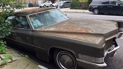 Chiếc Cadillac huyền thoại "biểu tượng của New York" bị di dời