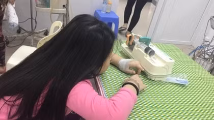 Biến chứng thần kinh nguy hiểm khi uống Oresol không đúng cách