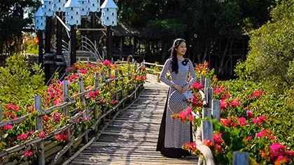 Trà Sư gõ cửa mùa xuân