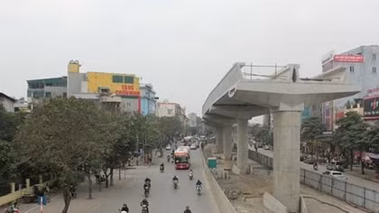 Phân luồng giao thông phục vụ thi công tuyến đường sắt Nhổn - ga Hà Nội
