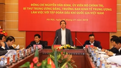 Trưởng Ban Kinh tế Trung ương làm việc với Tập đoàn Dầu khí Quốc gia Việt Nam