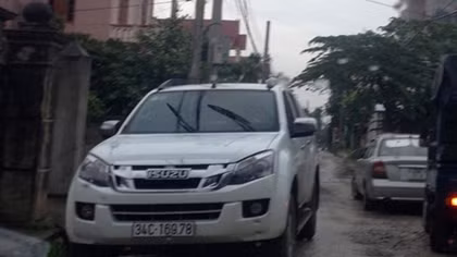 Nhiều tuyến đường “oằn mình” vì xe ôtô né trạm thu phí