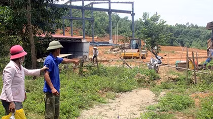 Doanh nghiệp khai thác đá gây khó cho người dân