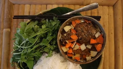 Hà Nội vào top 16 thành phố có ẩm thực hấp dẫn nhất thế giới 