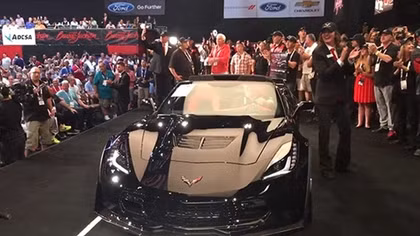 Chiếc Corvette C7 cuối cùng được chốt giá 2,7 triệu đô