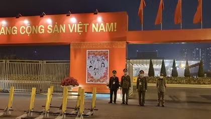 Những ngày đêm không ngơi nghỉ