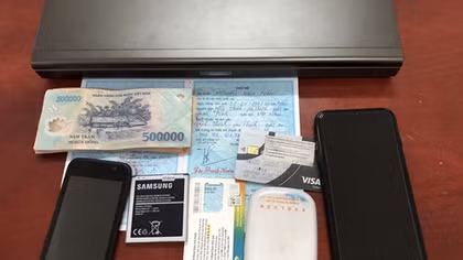 Con nghiện lên mạng lừa bán sim số đẹp và khẩu trang giá rẻ