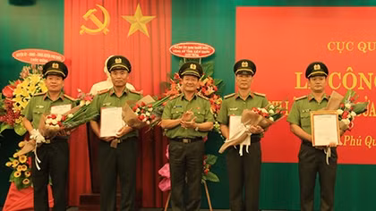 Thành lập Công an cửa khẩu Cảng hàng không quốc tế Phú Quốc
