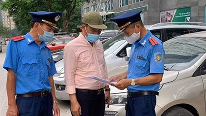 Xử lý các điểm trông giữ phương tiện vi phạm, lập lại trật tự đô thị