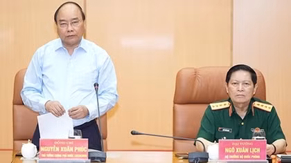 Thủ tướng làm việc với Bộ Quốc phòng
