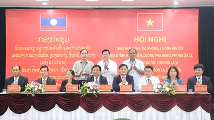 8 tỉnh Việt - Lào ký kết Biên bản phối hợp phòng, chống tội phạm ma túy