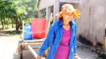 Hàng ngàn hộ dân thiếu nước sinh hoạt do nắng hạn