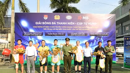 Sôi động Giải bóng đá Cúp tứ hùng ngành Thanh tra