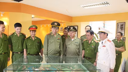 Một nhà lãnh đạo, nhà giáo, nhà khoa học đáng kính