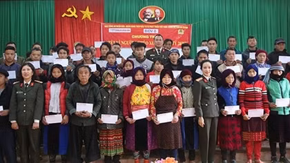 Xuân sớm lan tỏa nơi biên cương Tổ quốc