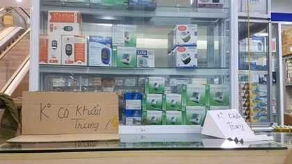 Sẽ xử lý nhà thuốc treo biển không bán khẩu trang nhưng găm hàng
