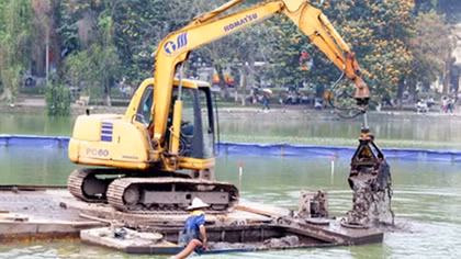 Hồ Hoàn Kiếm ô nhiễm hữu cơ cao gấp 2 lần quy chuẩn cho phép