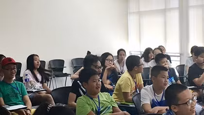 Đổi mới giáo dục phải có trọng điểm, tránh đổi mới tràn lan