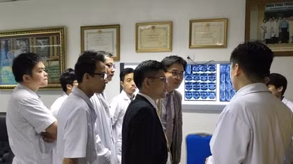 Triển khai kỹ thuật điều trị cột sống lần đầu tiên áp dụng tại Việt Nam