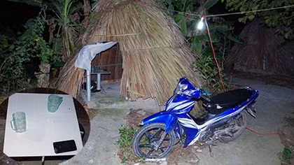 Đôi nam nữ chết bí ẩn trong quán cà phê