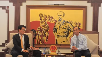 Sẽ thành lập trung tâm huấn luyện bay Việt Nam - Hàn Quốc