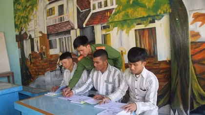 Ươm mầm thiện từ các lớp học ở trại giam