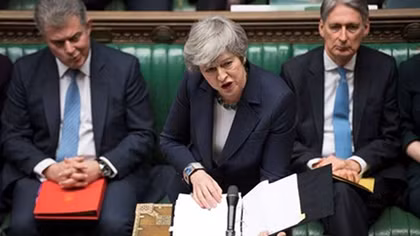 Brexit chưa đoán định