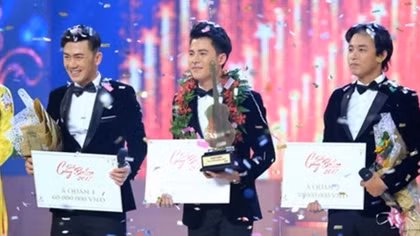 “Chàng trai kẹo kéo” giành Quán quân Solo cùng Bolero 2017