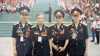 “Dũng sĩ Đồi Xanh” - những hồi ức không quên