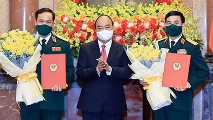 Đồng chí Phan Văn Giang được thăng quân hàm Đại tướng