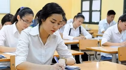 Chấm chéo thi THPT có ngăn được tiêu cực?