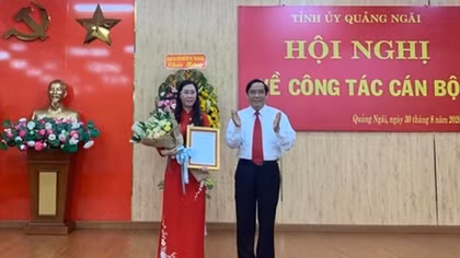 Chuẩn y chức danh Bí thư Tỉnh ủy và Phó Bí thư Thường trực Tỉnh ủy Quảng Ngãi