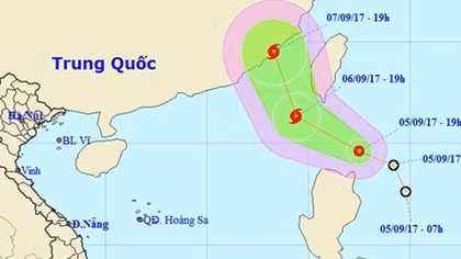 Trung Bộ nắng nóng, Bắc Bộ mưa giông diện rộng