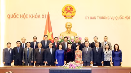 Chủ tịch Quốc hội tiếp các Trưởng cơ quan đại diện Việt Nam ở nước ngoài