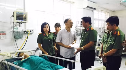 Truy bắt tội phạm về ma túy, một cán bộ Công an bị đâm trọng thương