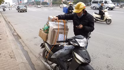 Gian truân nghề shipper